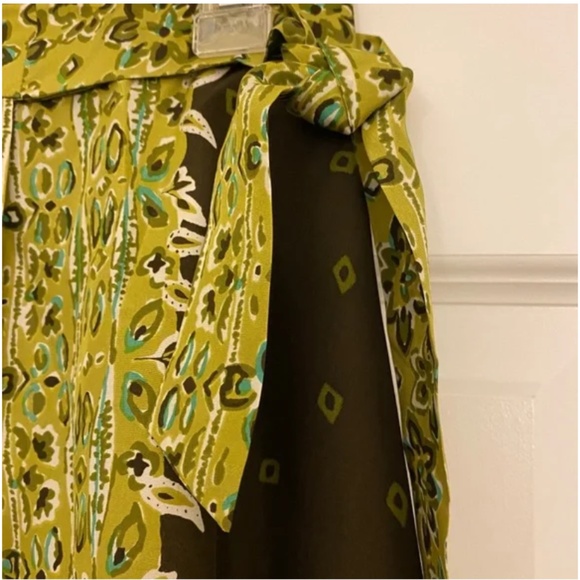 STUNNING Silk Skirt - Picture 6 of 9